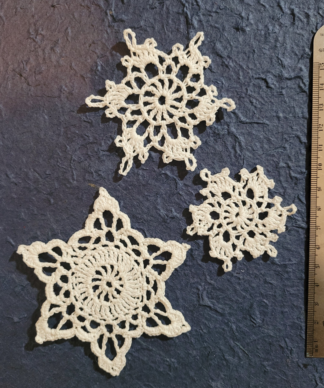 Crochet snowflake set (1)